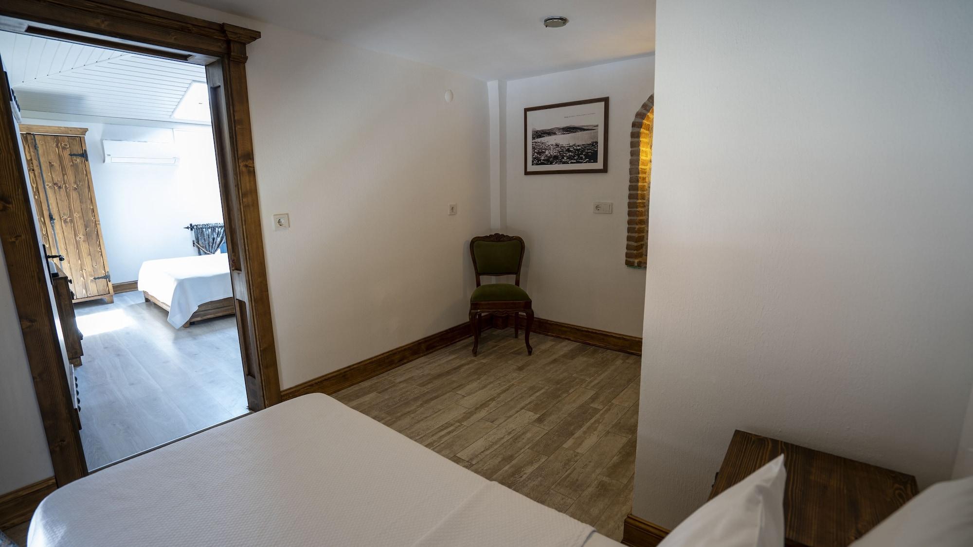 Villa Pietra Butik Otel Ayvalı Esterno foto