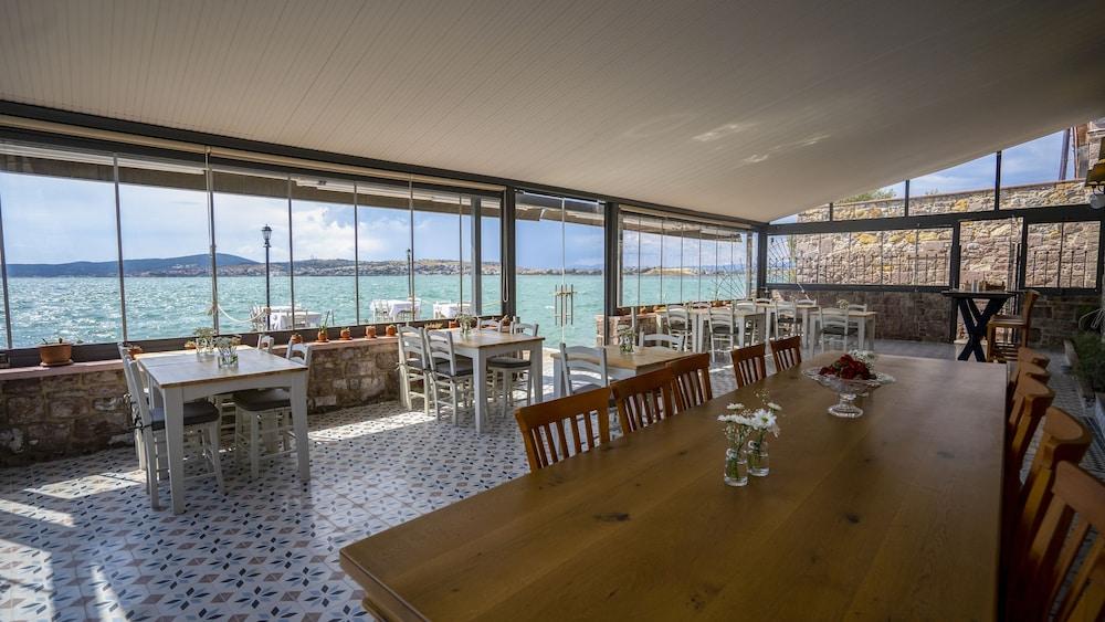 Villa Pietra Butik Otel Ayvalı Esterno foto